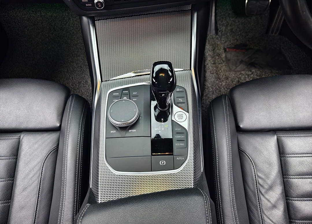 WhatsApp Image 2025-10-21 at 16.48.47