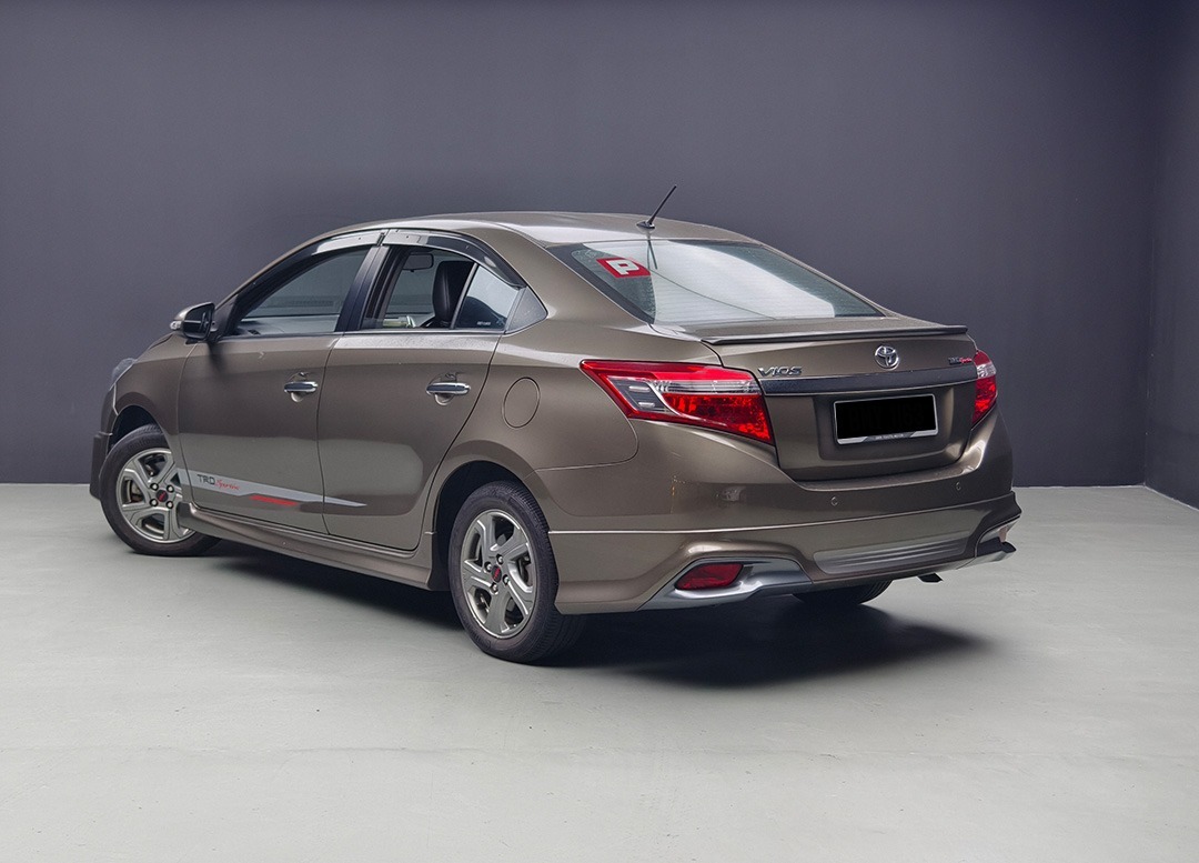 WhatsApp Image 2025-10-21 at 16.47.13 (1)