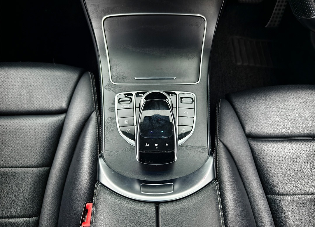 WhatsApp Image 2025-10-23 at 13.33.29 (2)