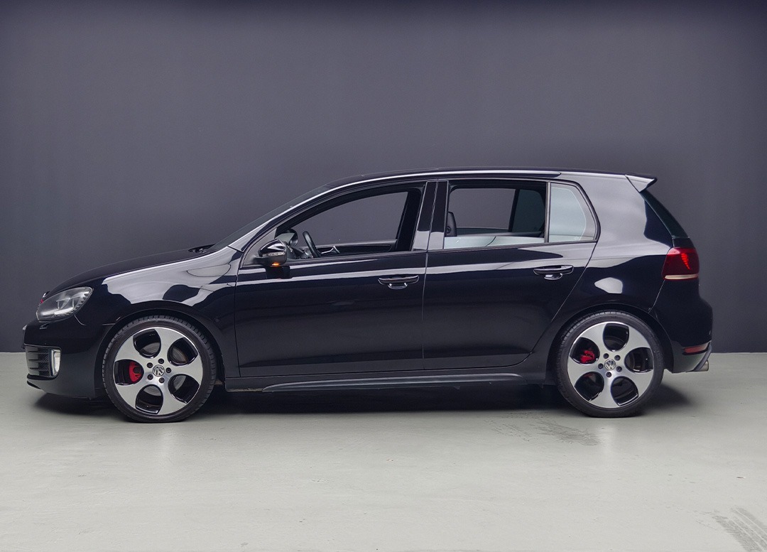 WhatsApp Image 2025-10-26 at 18.49.14 (1)