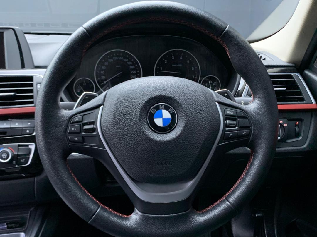 WhatsApp Image 2025-10-28 at 11.45.52 (1)