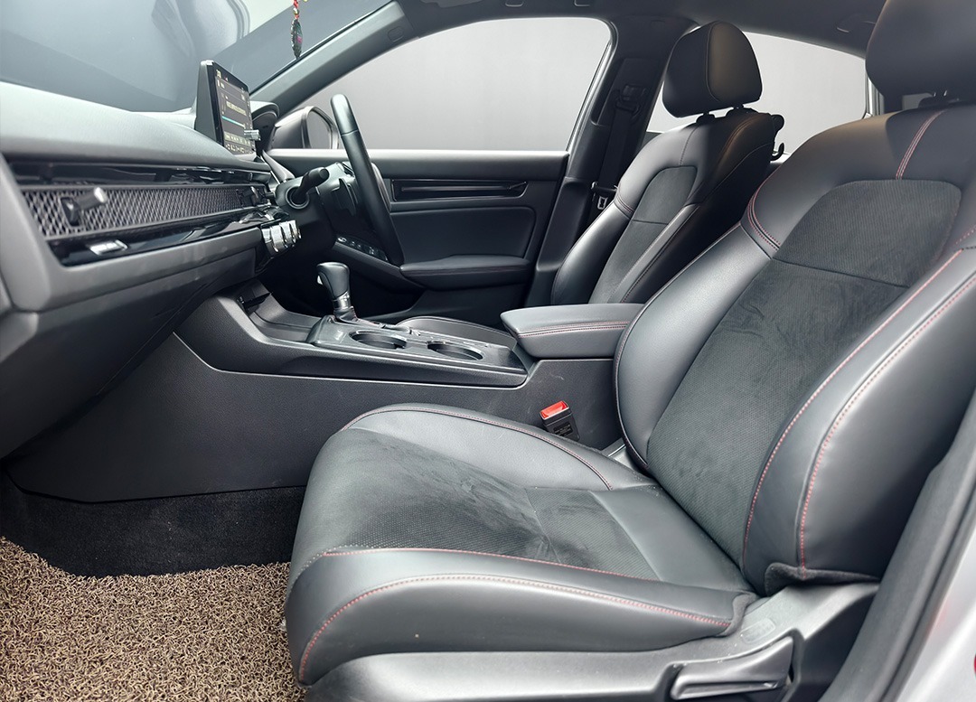 WhatsApp Image 2025-10-28 at 13.09.48 (2)