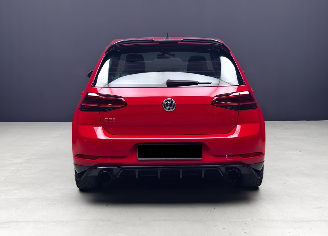 WhatsApp Image 2025-10-29 at 09.18.31