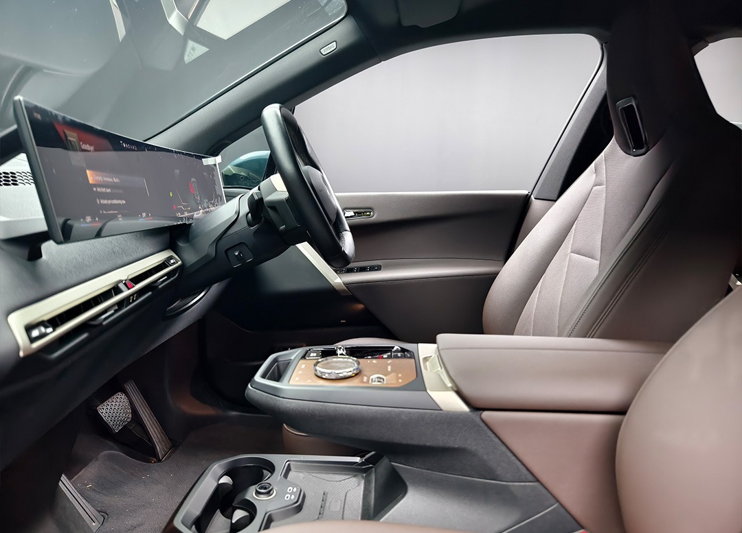 WhatsApp Image 2025-10-31 at 09.45.23