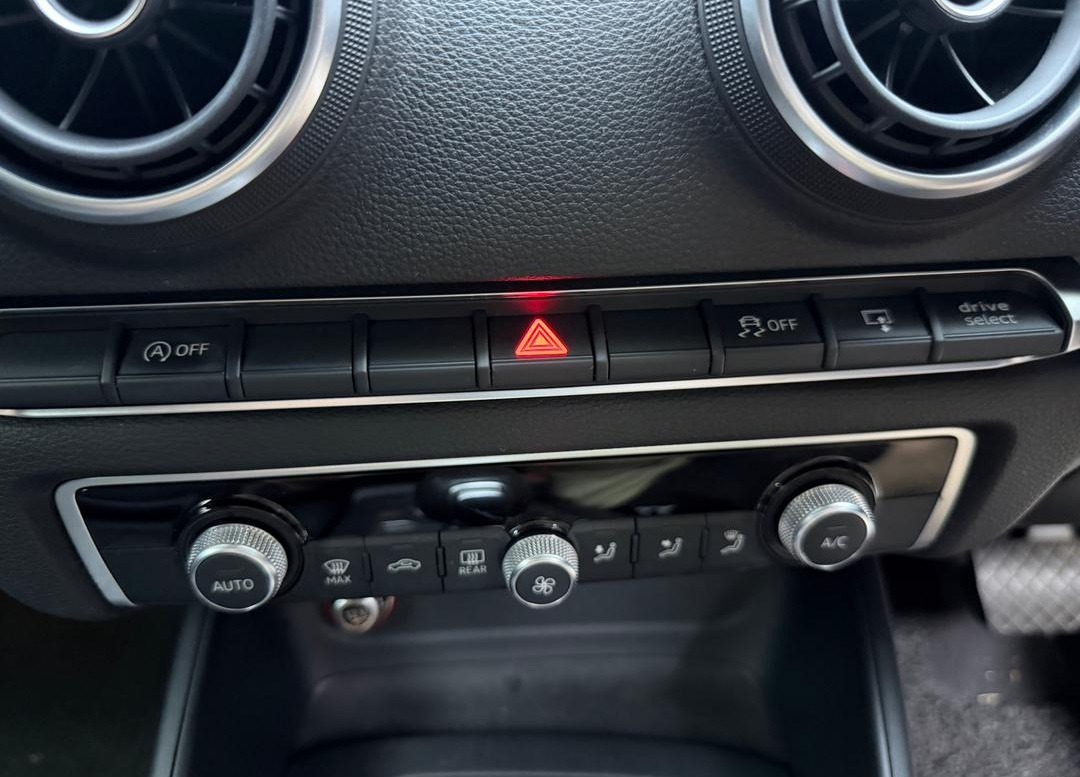 WhatsApp Image 2025-10-31 at 09.44.50 (2)