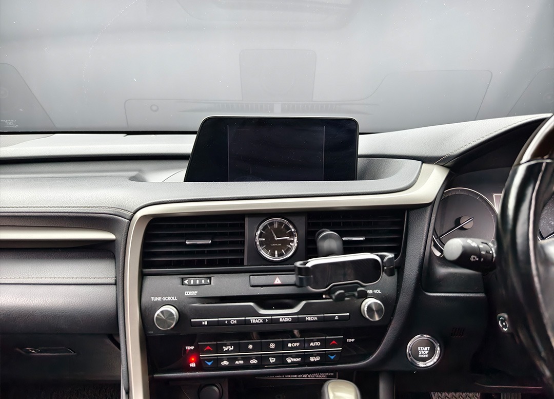 WhatsApp Image 2025-10-31 at 09.46.52 (1)