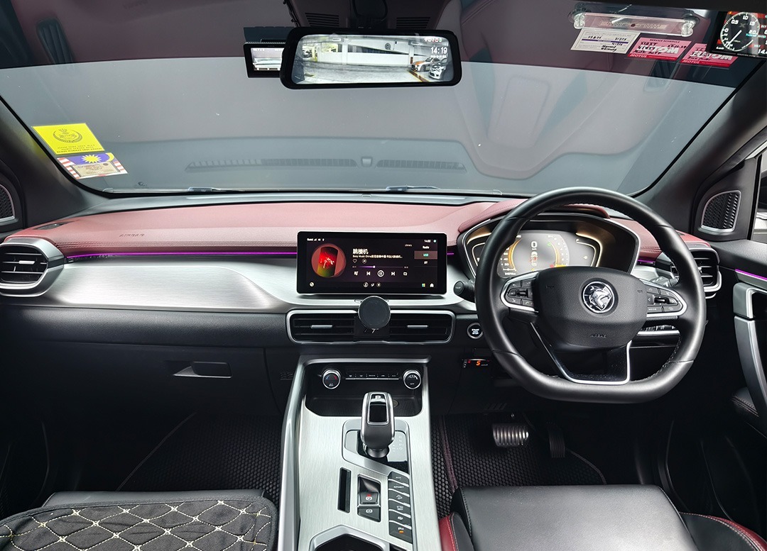 WhatsApp Image 2025-10-31 at 09.46.13