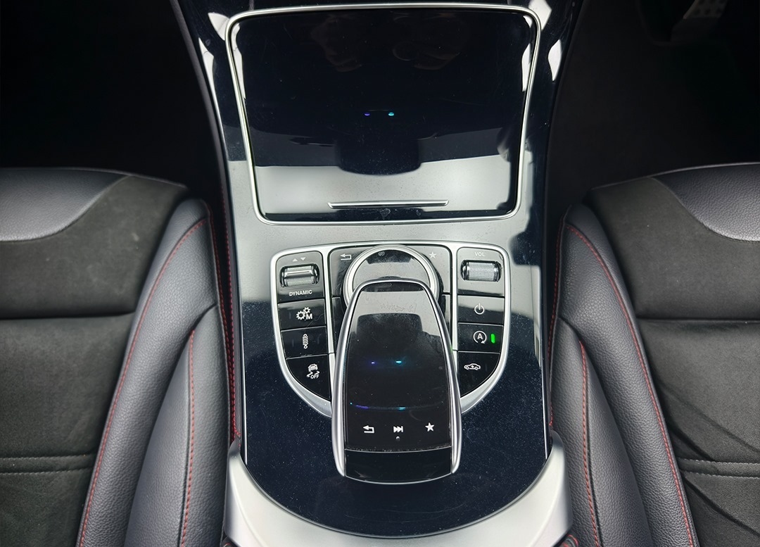 WhatsApp Image 2025-11-03 at 09.08.22 (2)