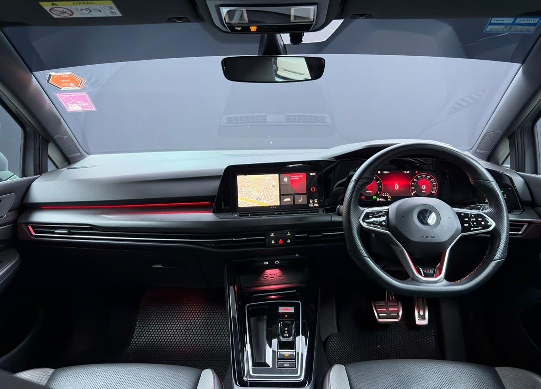 WhatsApp Image 2025-11-04 at 09.55.53 (1)