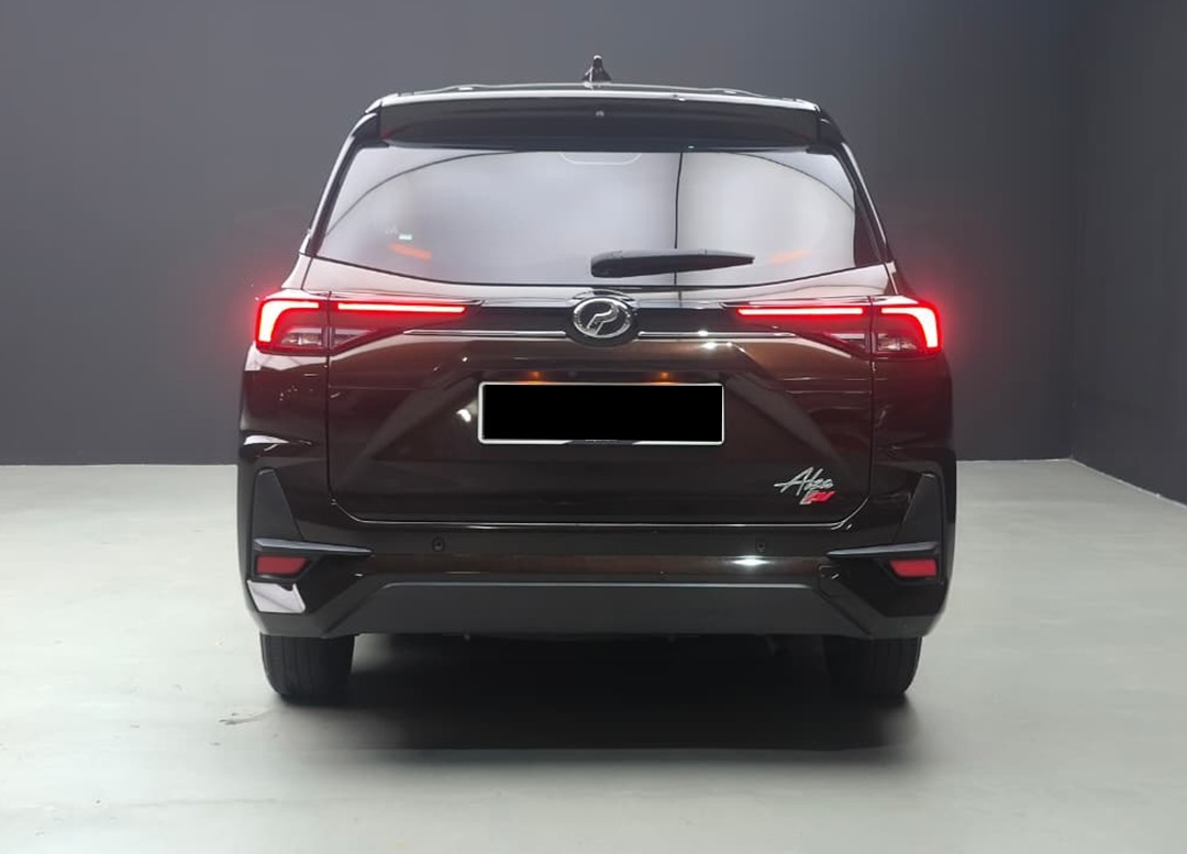 WhatsApp Image 2025-11-04 at 09.54.34 (1)