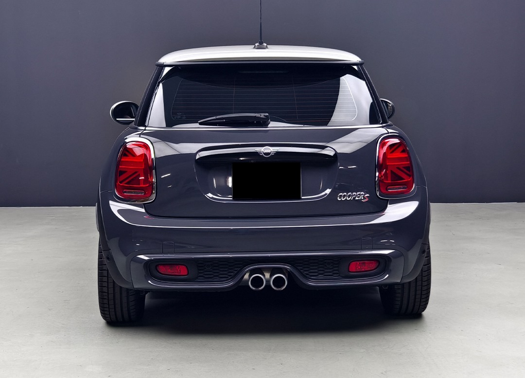 WhatsApp Image 2025-11-04 at 09.53.36