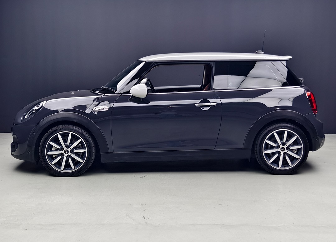 WhatsApp Image 2025-11-04 at 09.53.35 (2)