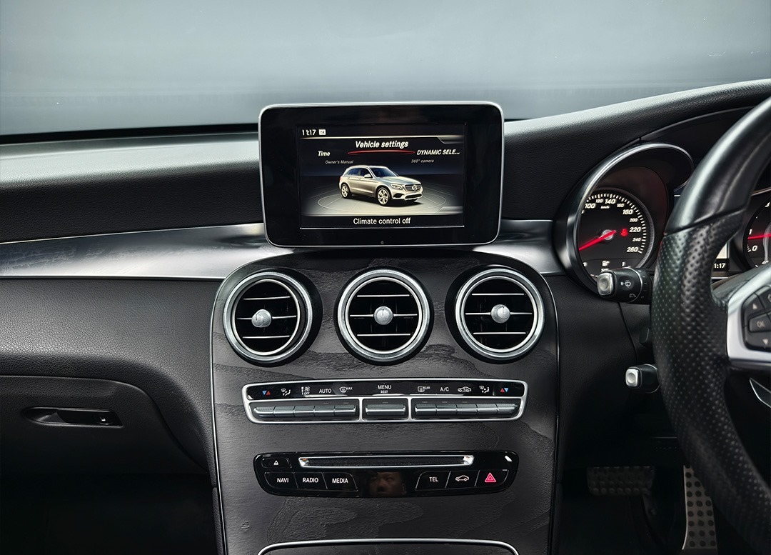 WhatsApp Image 2025-11-04 at 09.52.48