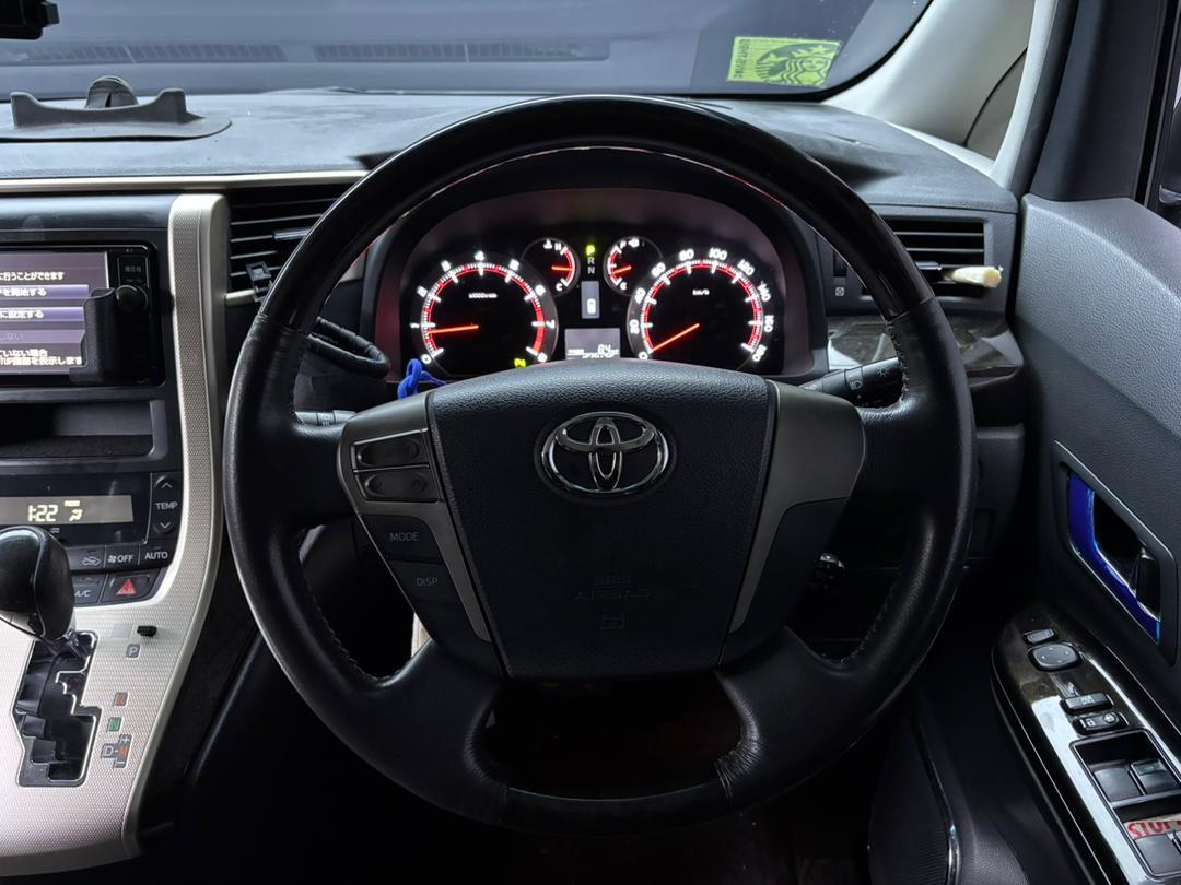 WhatsApp Image 2025-11-06 at 13.55.40 (2)