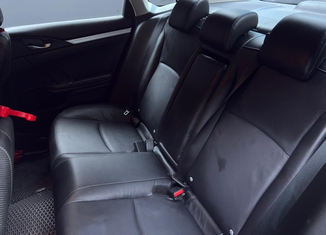 WhatsApp Image 2025-11-07 at 09.47.27 (1)