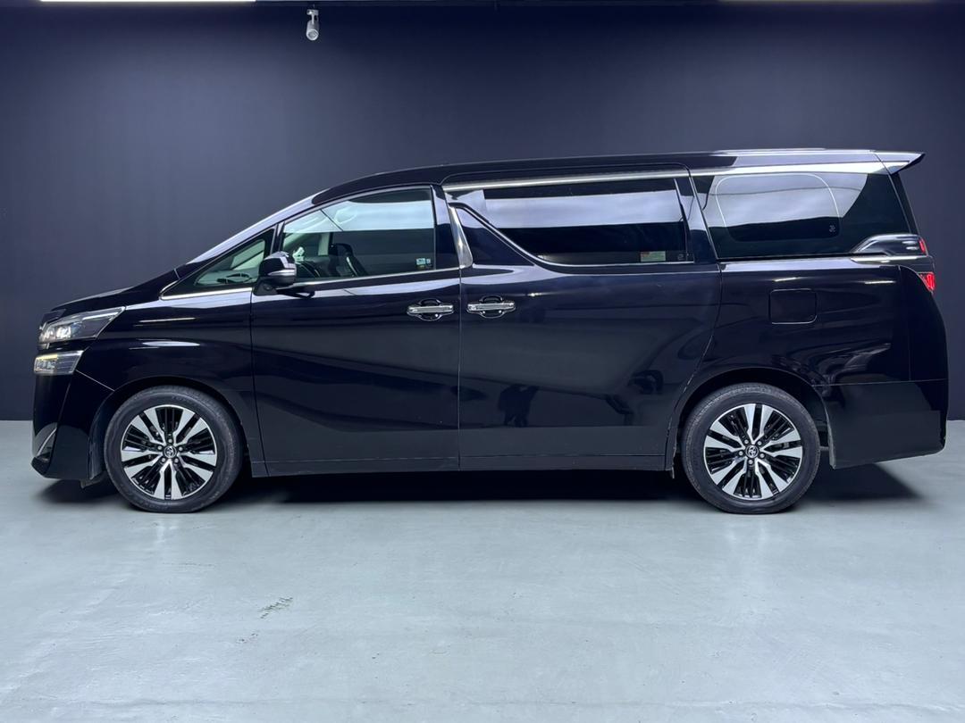 WhatsApp Image 2025-11-08 at 11.32.05 (1)