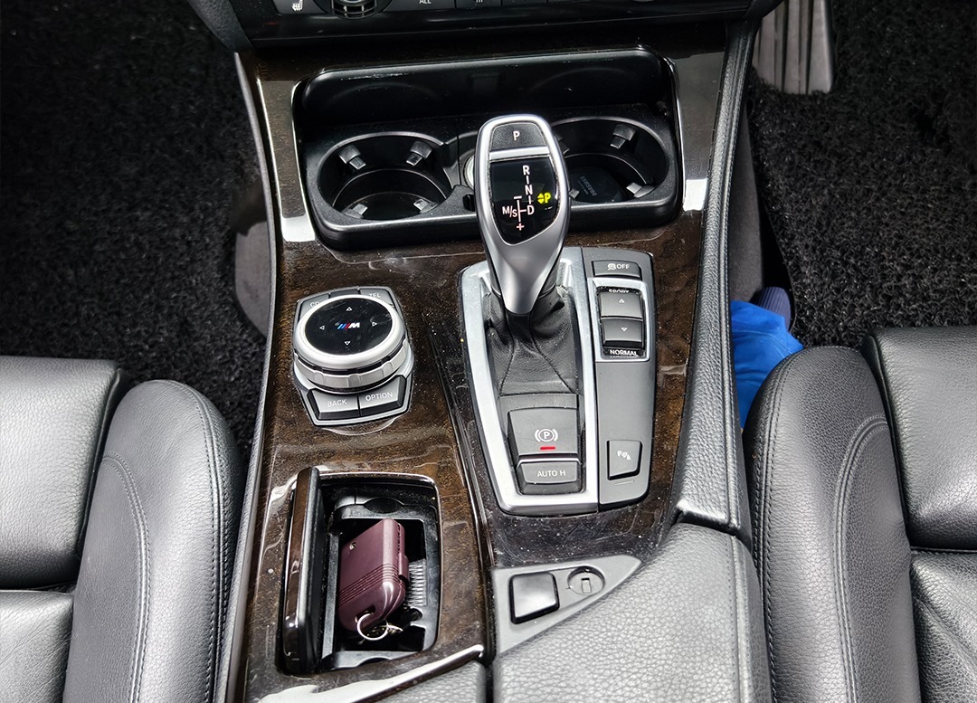 WhatsApp Image 2025-11-07 at 11.30.53