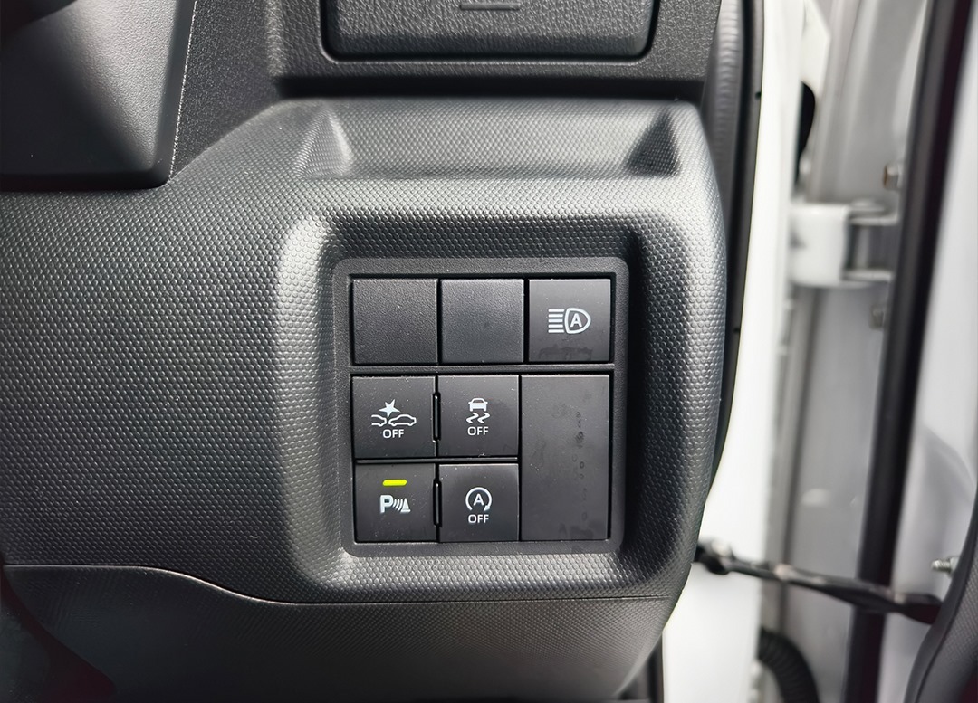 WhatsApp Image 2025-11-07 at 11.56.12