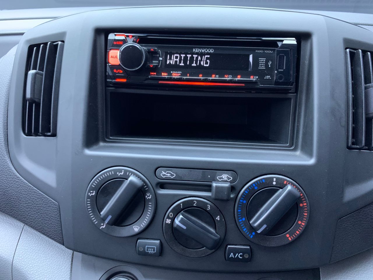 WhatsApp Image 2025-11-11 at 16.52.45 (2)