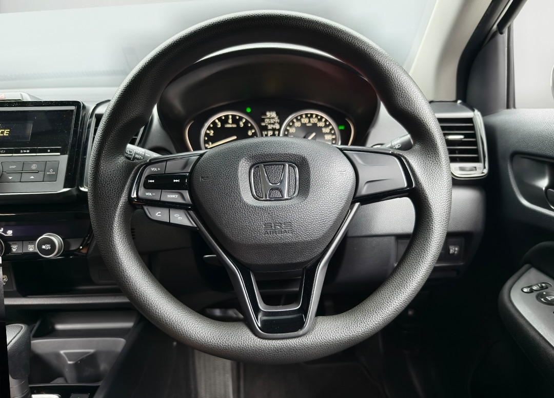 WhatsApp Image 2025-11-12 at 08.07.06 (1)