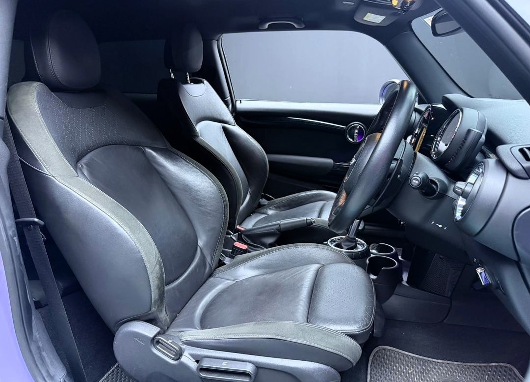 WhatsApp Image 2025-11-12 at 08.06.22 (2)