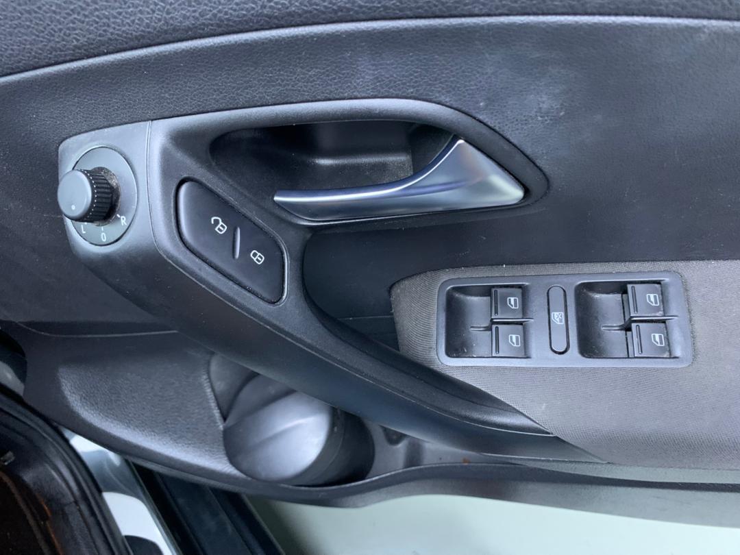 WhatsApp Image 2025-11-14 at 16.53.37