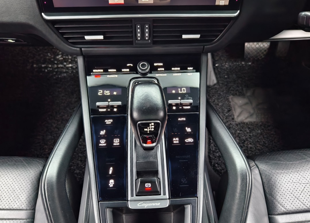 WhatsApp Image 2025-11-15 at 09.11.24 (2)