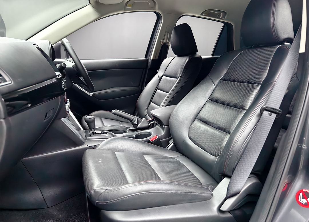 WhatsApp Image 2025-11-15 at 09.10.45