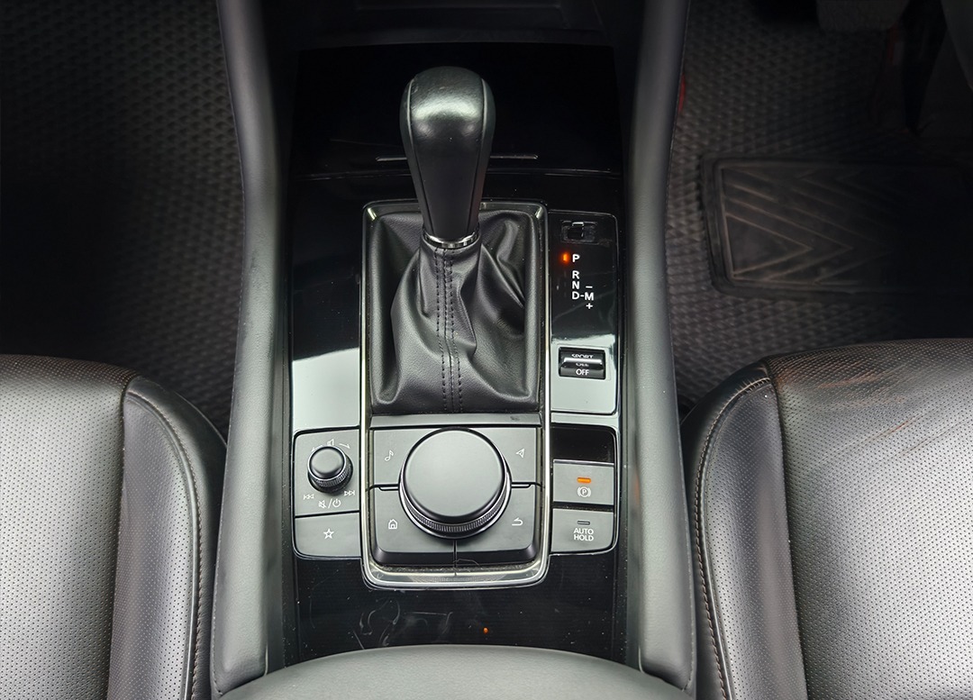 WhatsApp Image 2025-11-15 at 09.07.29