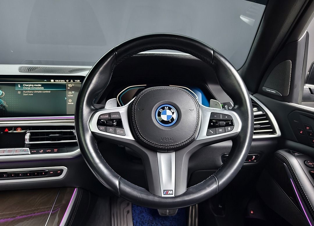 WhatsApp Image 2025-11-15 at 09.06.51