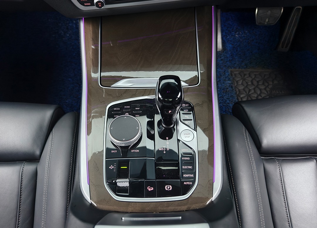 WhatsApp Image 2025-11-15 at 09.06.50