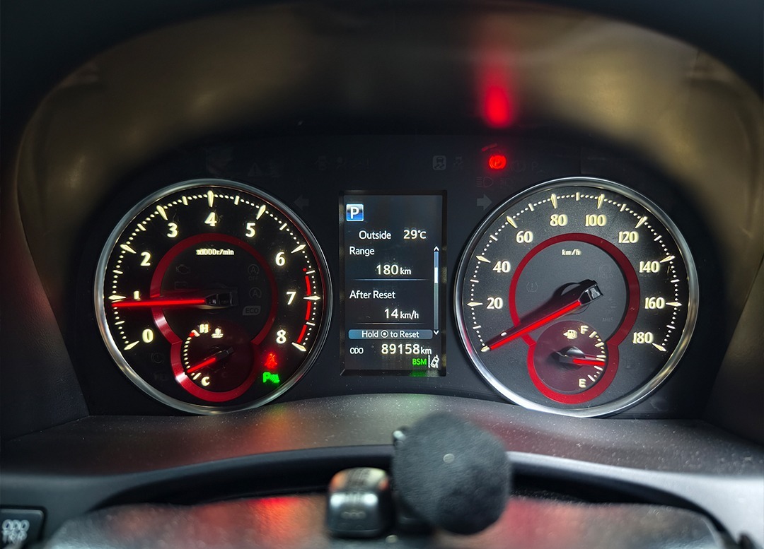 WhatsApp Image 2025-11-15 at 09.06.14