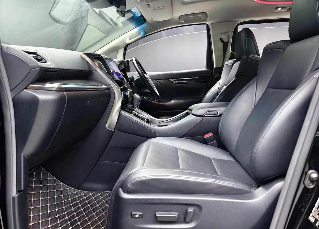 WhatsApp Image 2025-11-15 at 09.06.14 (2)