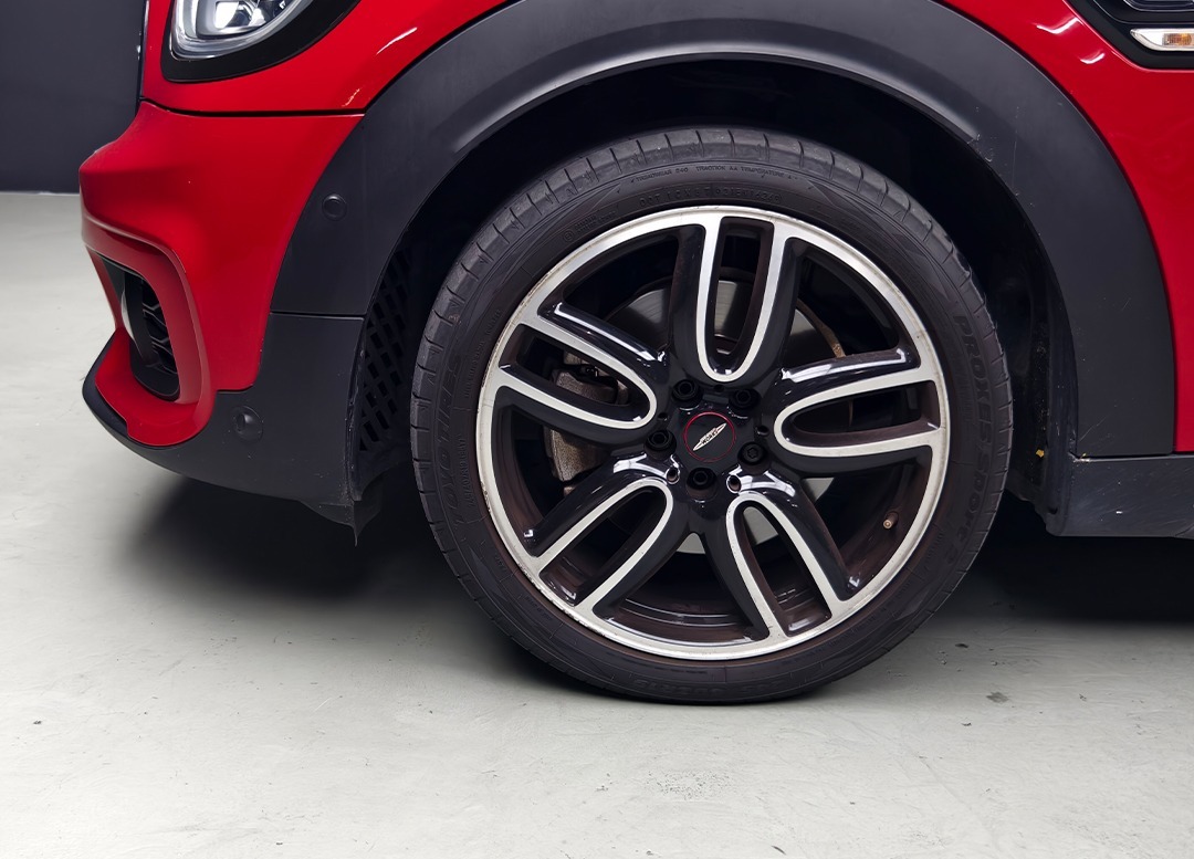 WhatsApp Image 2025-11-18 at 08.13.33 (1)