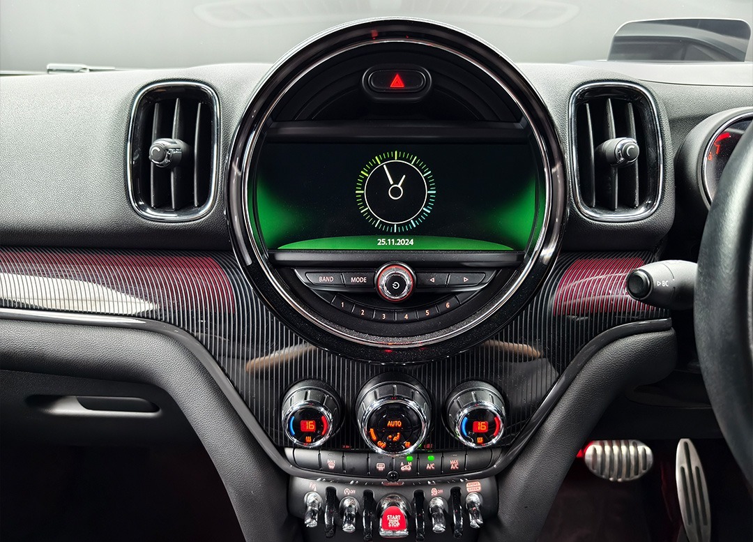 WhatsApp Image 2025-11-18 at 08.13.34 (2)