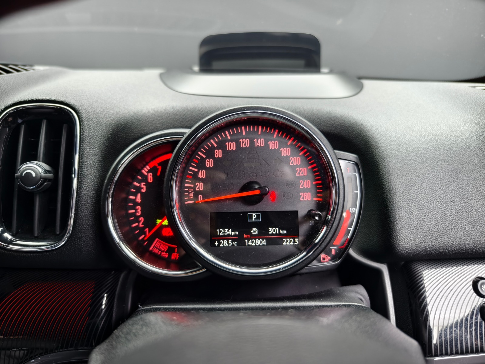 WhatsApp Image 2025-11-18 at 08.13.35 (1)