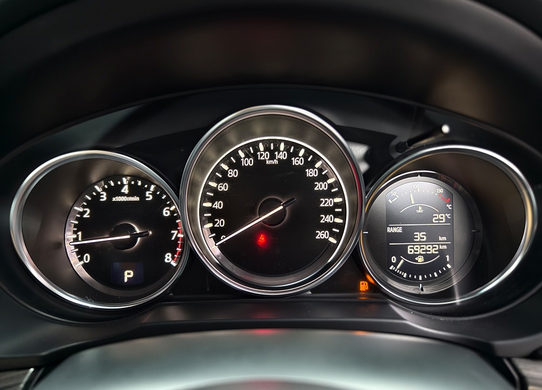 WhatsApp Image 2025-11-18 at 08.16.33 (2)