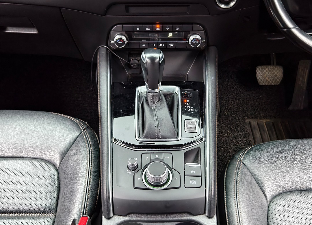 WhatsApp Image 2025-11-18 at 08.16.32 (1)