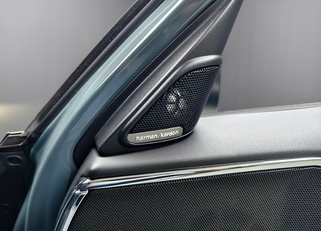 WhatsApp Image 2025-11-20 at 09.01.06