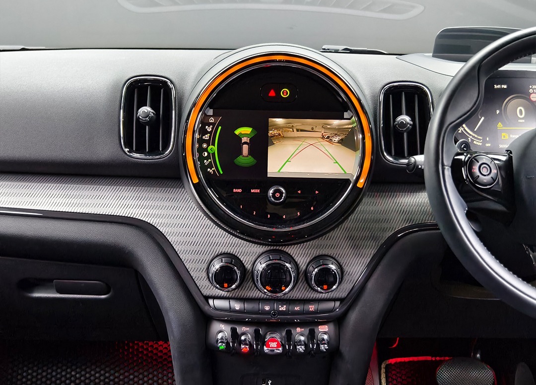 WhatsApp Image 2025-11-20 at 09.01.03