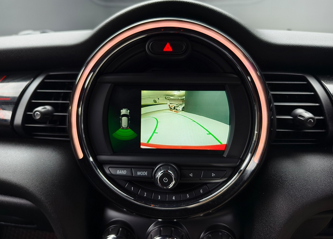 WhatsApp Image 2025-11-20 at 09.08.47 (2)