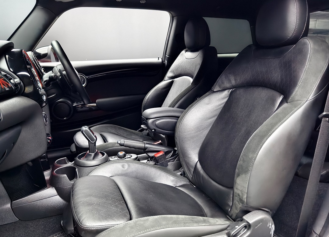 WhatsApp Image 2025-11-20 at 09.08.48 (2)