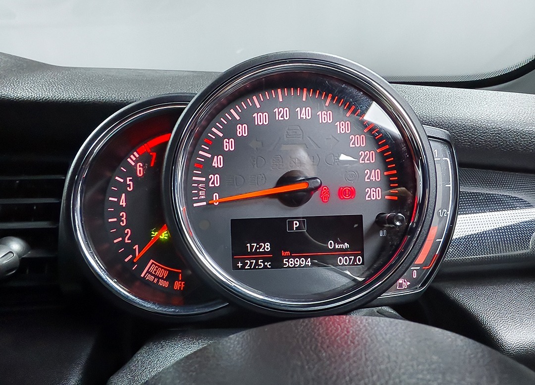 WhatsApp Image 2025-11-20 at 09.08.48 (1)