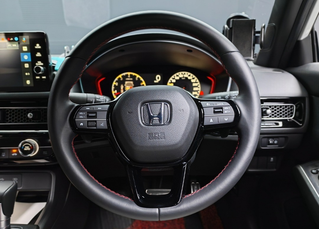 WhatsApp Image 2025-11-20 at 09.09.36 (1)