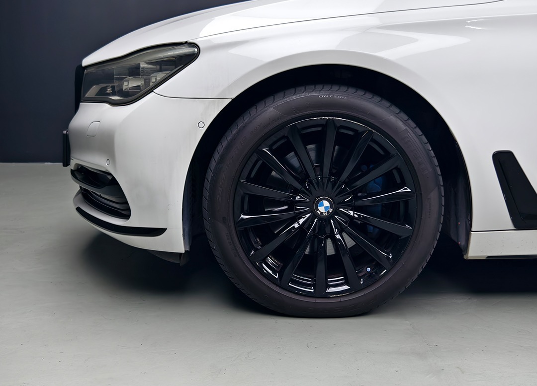 WhatsApp Image 2025-11-20 at 09.01.45 (1)