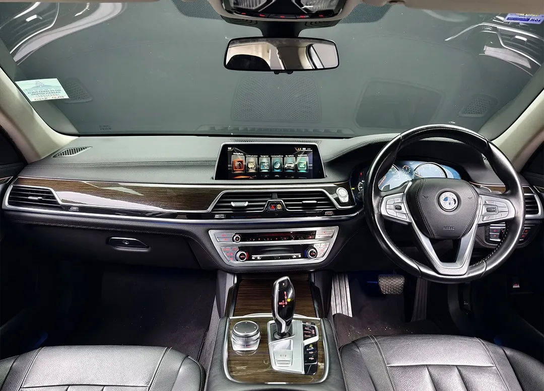 WhatsApp Image 2025-11-20 at 09.01.45 (2)