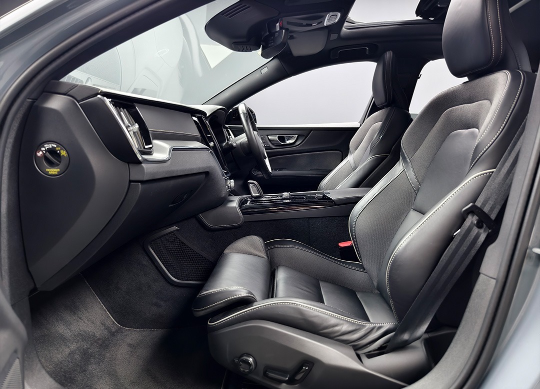 WhatsApp Image 2025-11-20 at 09.00.32 (1)