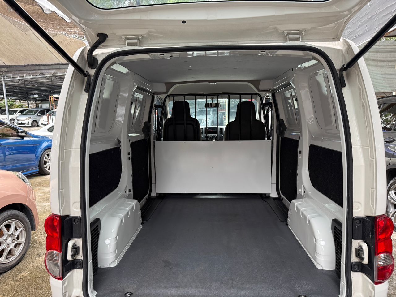 WhatsApp Image 2025-11-23 at 16.19.05