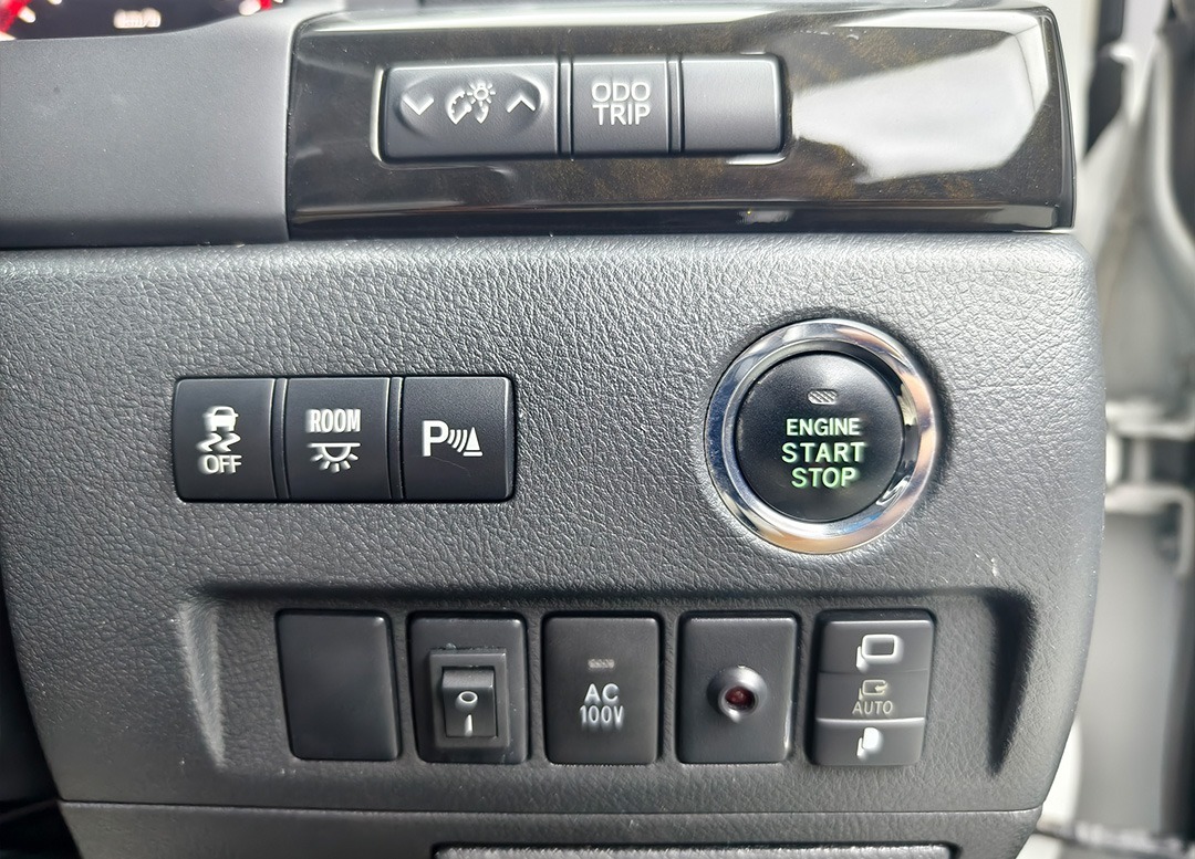 WhatsApp Image 2025-11-22 at 14.40.22