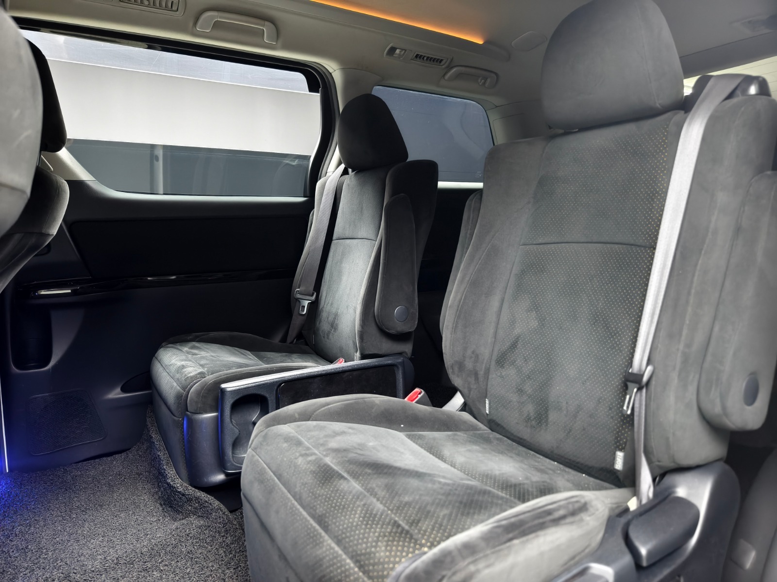 WhatsApp Image 2025-11-22 at 14.40.23 (1)